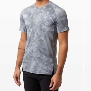 Lululemon Always Agile Short Sleeve T Shirt Grey Athletic Tee Medium